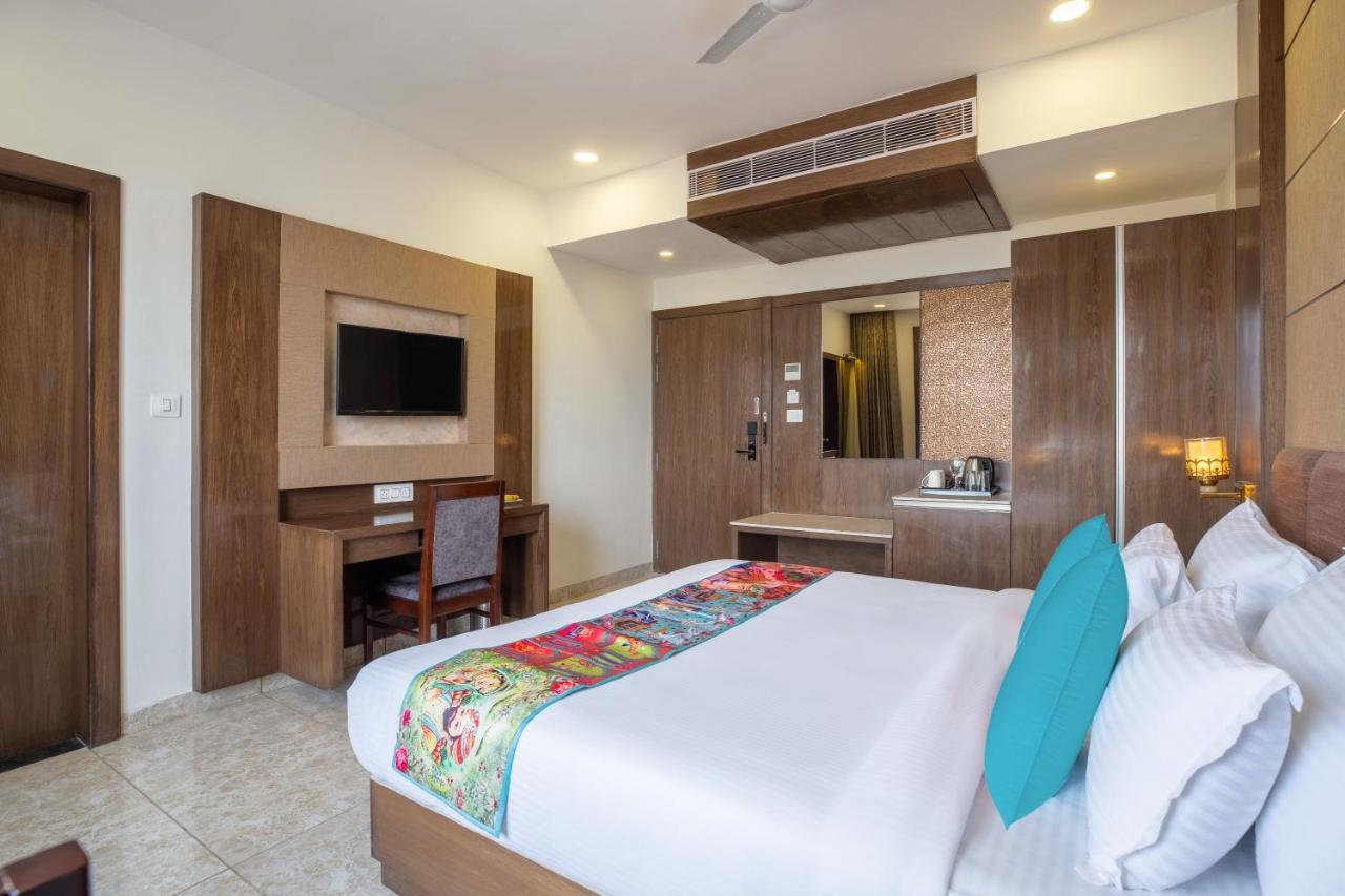 Hotel Pandora Grand, Udaipur- Nestled In Nature Wrapped In Luxury Exterior photo